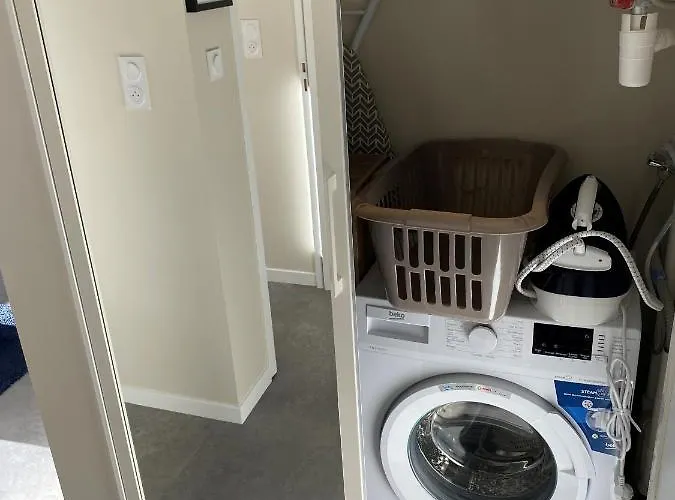 Le Faubourg * Роде